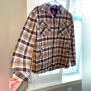 Dickies NWT brown plaid snap up jacket